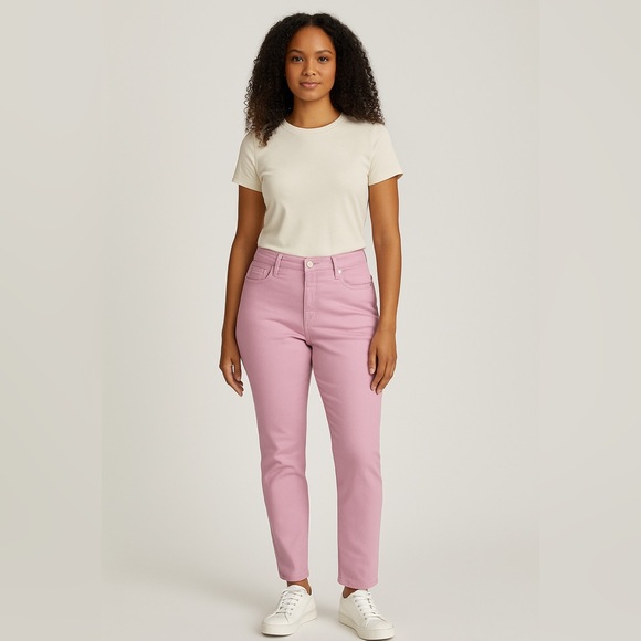 Candace Cameron Bure Petite Light Pink Straight Leg Jeans - Picture 1 of 5